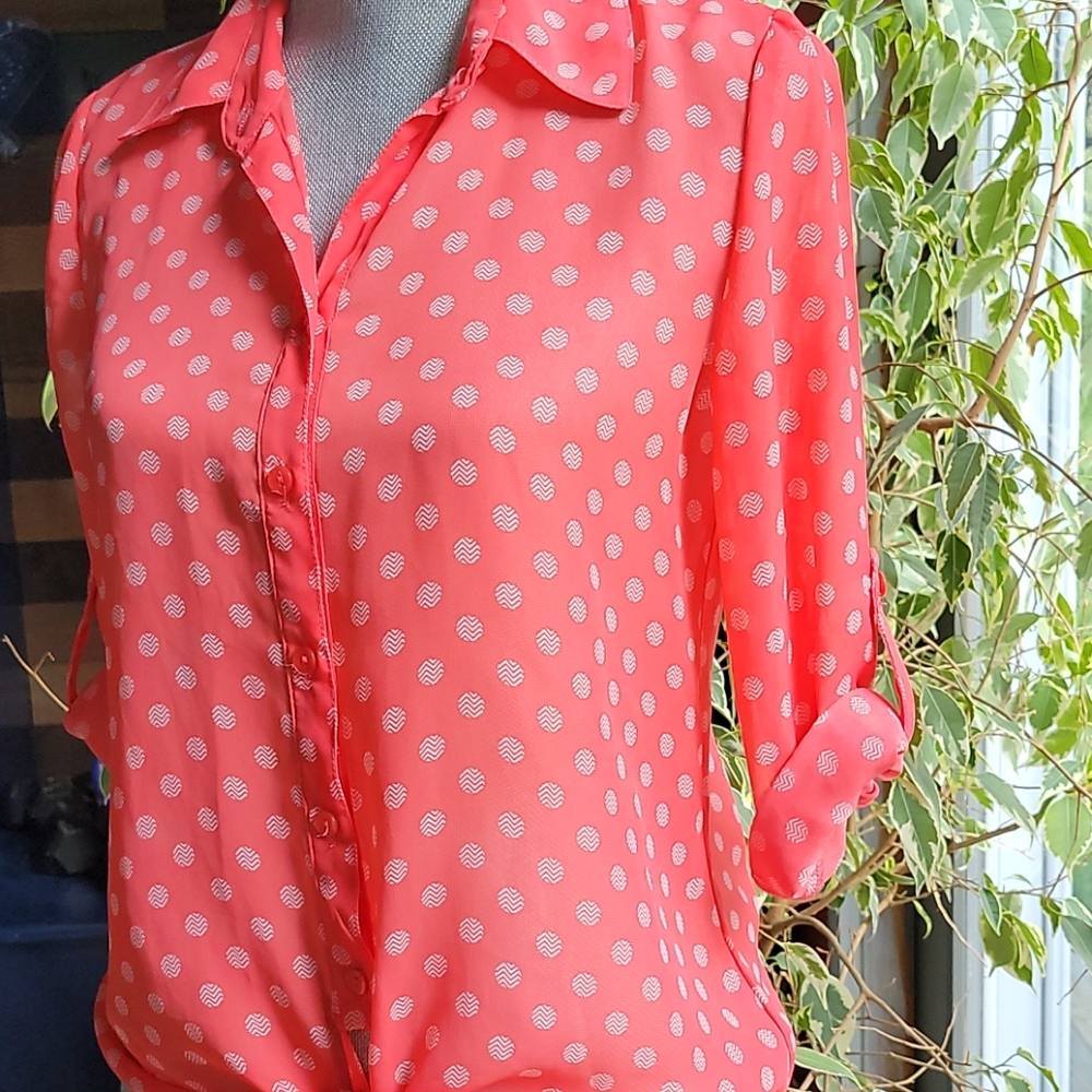 BCX Sheer Top - Picture 2 of 4